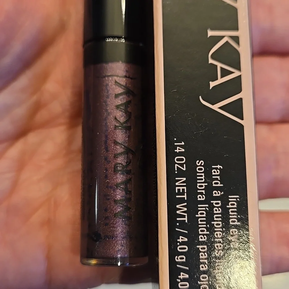 Mary Kay NIB Liquid Eyeshadow Purple Nova